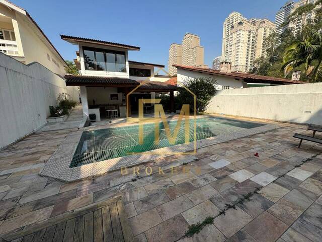 Casa para Venda em Santana de Parnaíba - 4