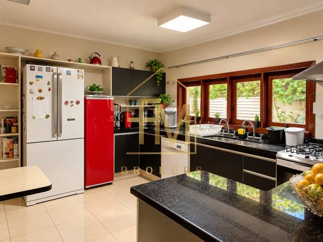 Casa para Venda em Santana de Parnaíba - 5